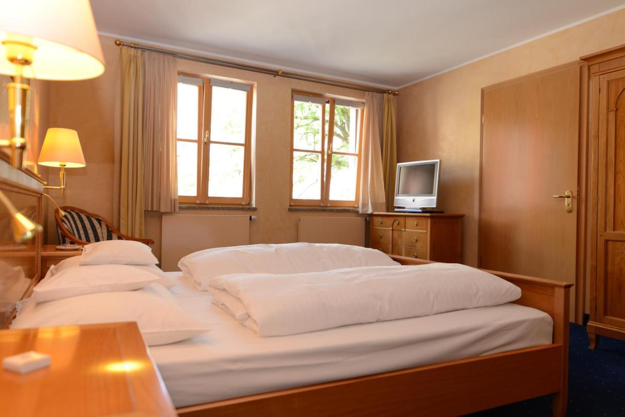 Altstadthotel Braeuwirt Weiden in der Oberpfalz Exterior foto